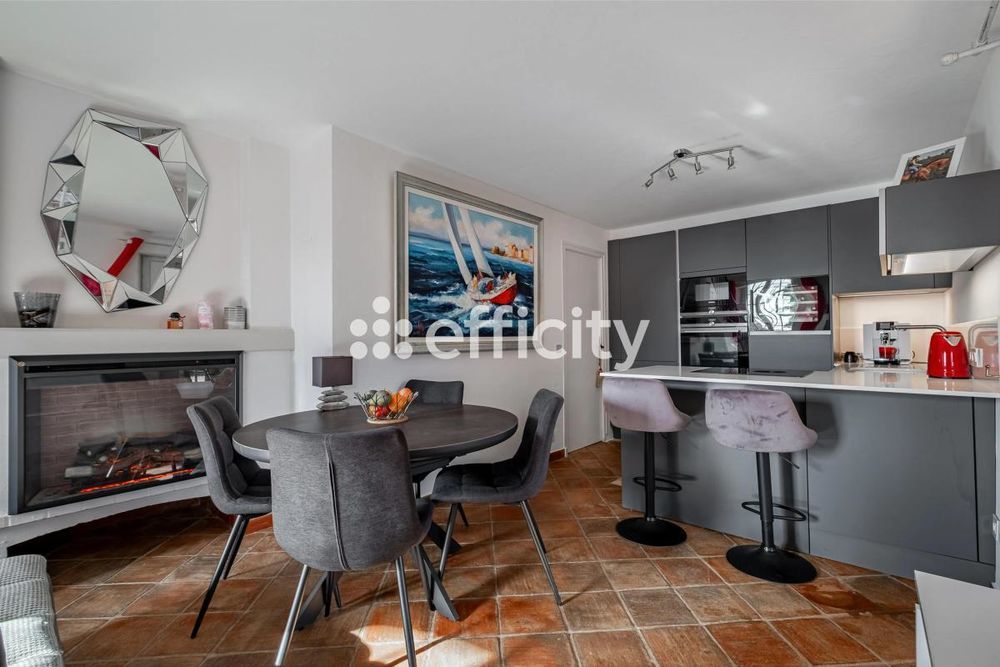 � vendre  Appartement Ramatuelle (83350)