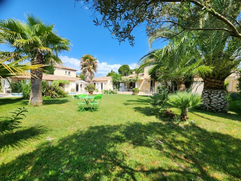 � vendre  Villa Tourbes (34120)