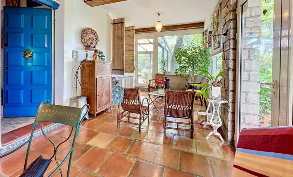 � vendre  Maison Aubagne (13400)