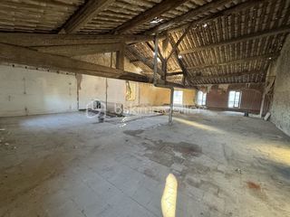  Maison � vendre 2 pi�ces 300 m�