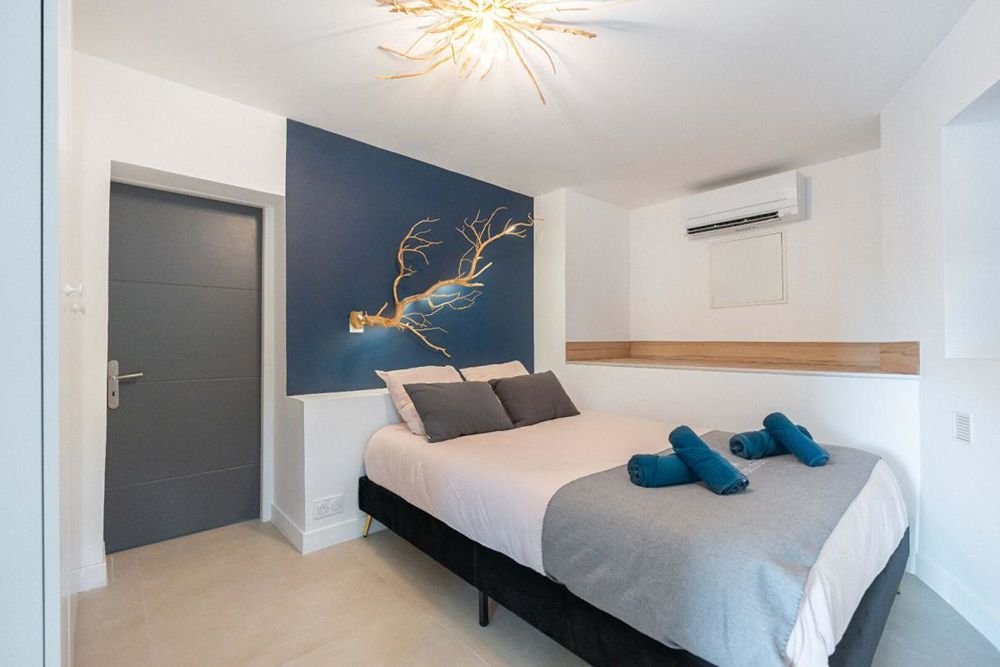 � vendre  Villa Mimet (13105)