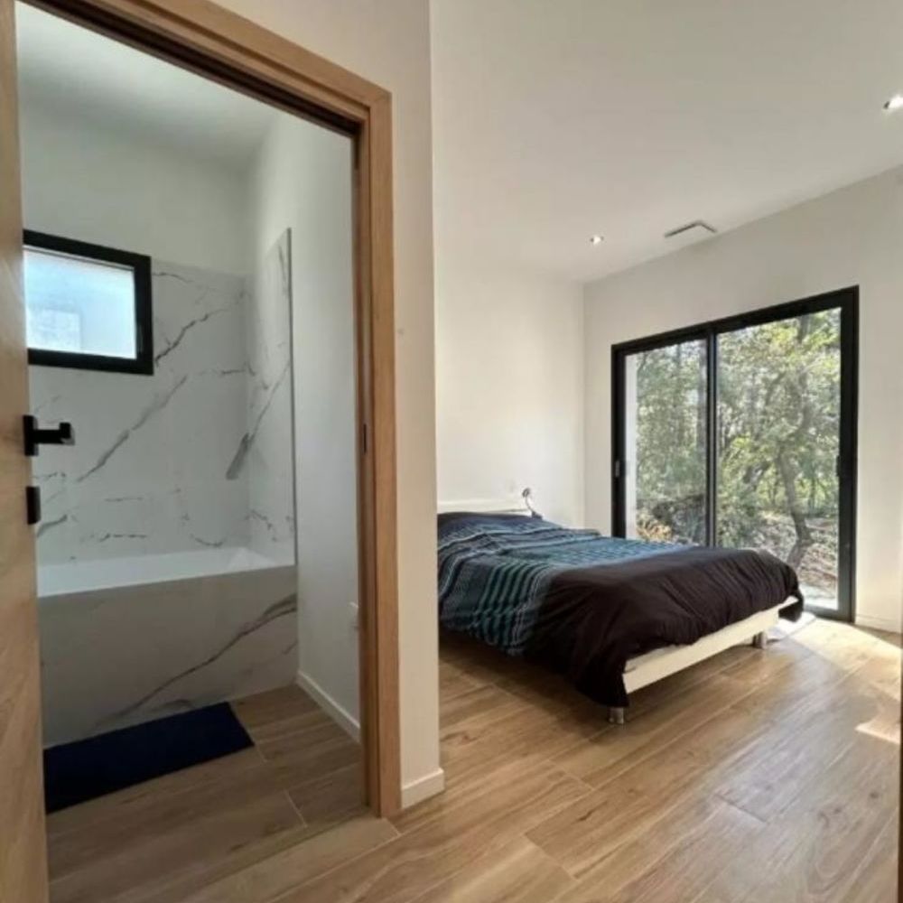 � vendre  Maison Mont�limar (26200)