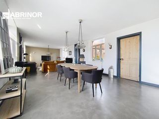  Maison � vendre 6 pi�ces 215 m�