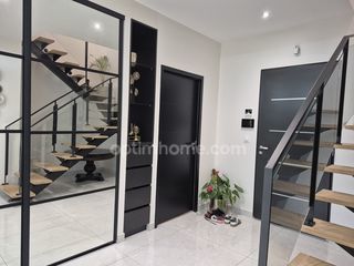  Maison � vendre 6 pi�ces 174 m�