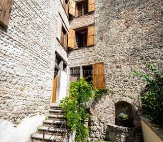  Maison � vendre 13 pi�ces 300 m�