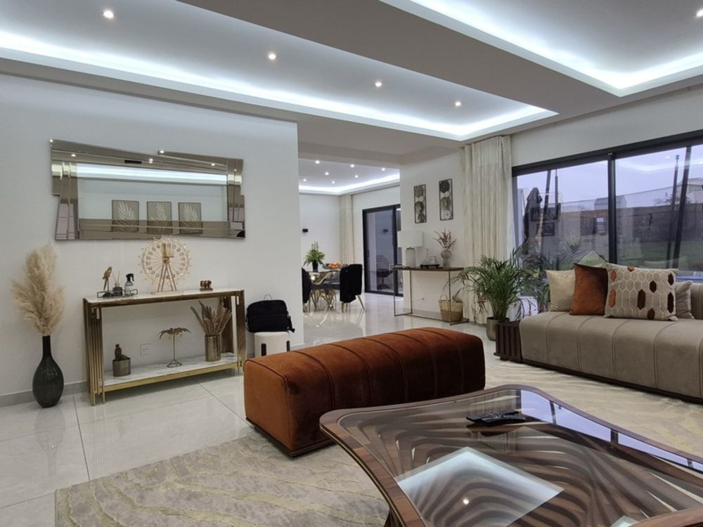 � vendre  Maison Bourgbarr� (35230)