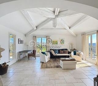  Villa � vendre 5 pi�ces 160 m�