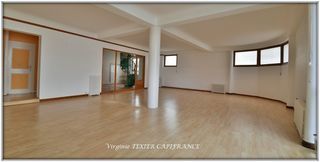  Immeuble � vendre 11 pi�ces 437 m�