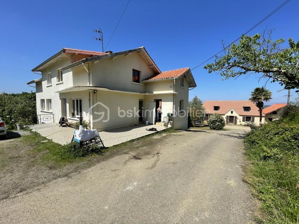 � vendre  Propri�t�/ch�teau Garlin (64330)