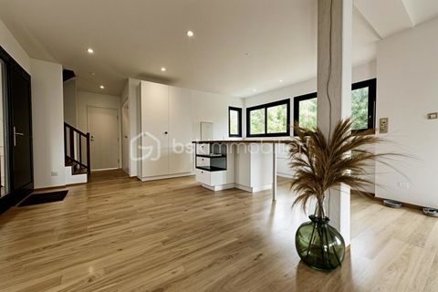   BELLE MAISON FAMILIALE Maison - 7 pi�ce(s) - 144 m�