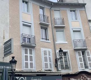  Immeuble � vendre 13 pi�ces 426 m�