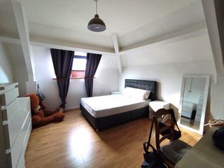  Appartement � louer 4 pi�ces 85 m�