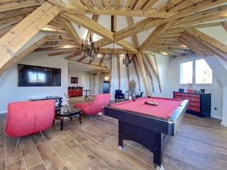  Villa � vendre 8 pi�ces 332 m�