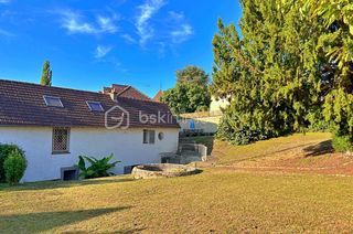  Propri�t�/ch�teau � vendre 8 pi�ces 215 m�