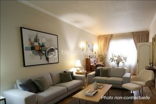  Propri�t�/ch�teau � vendre 9 pi�ces 215 m�