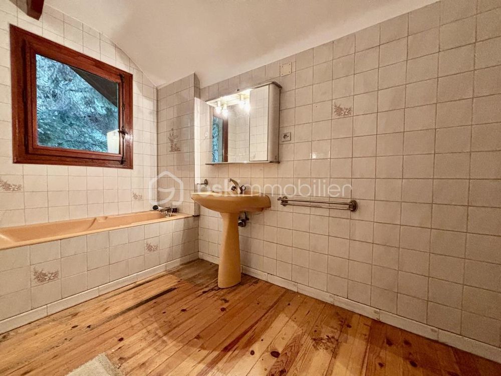 � vendre  Chalet Viviers-du-Lac (73420)