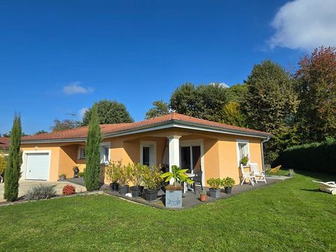   Maison  contemporaine  Plain pied  115m2 � Saint Just Maison - 5 pi�ce(s) - 115 m�