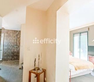  Villa � vendre 6 pi�ces 180 m�