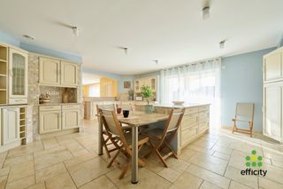  Maison � vendre 5 pi�ces 204 m�