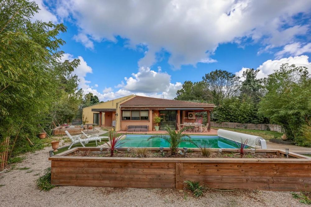 � vendre  Maison Aubagne (13400)