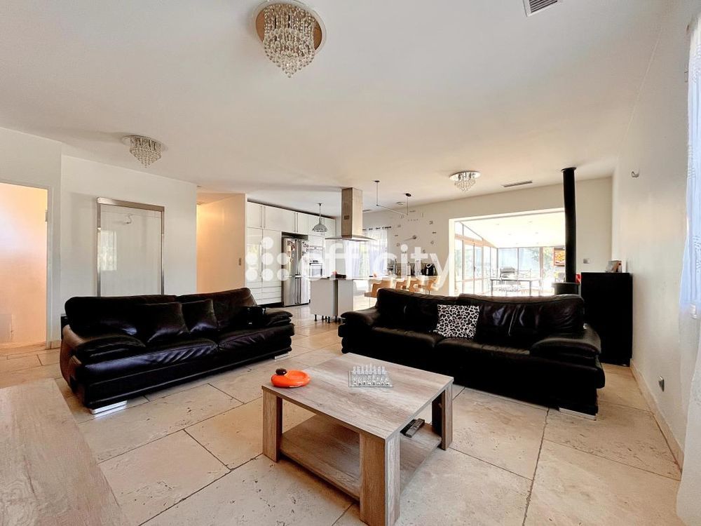 � vendre  Maison Allauch (13190)