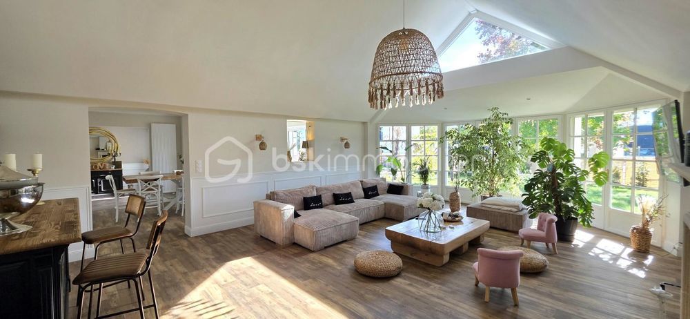 � vendre  Propri�t�/ch�teau Saint-Barth�lemy-d'Anjou (49124)