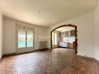  Immeuble � vendre 11 pi�ces 196 m�