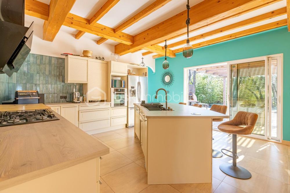 � vendre  Propri�t�/ch�teau Saussines (34160)