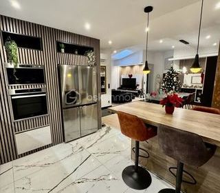  Duplex/triplex � vendre 6 pi�ces 121 m�