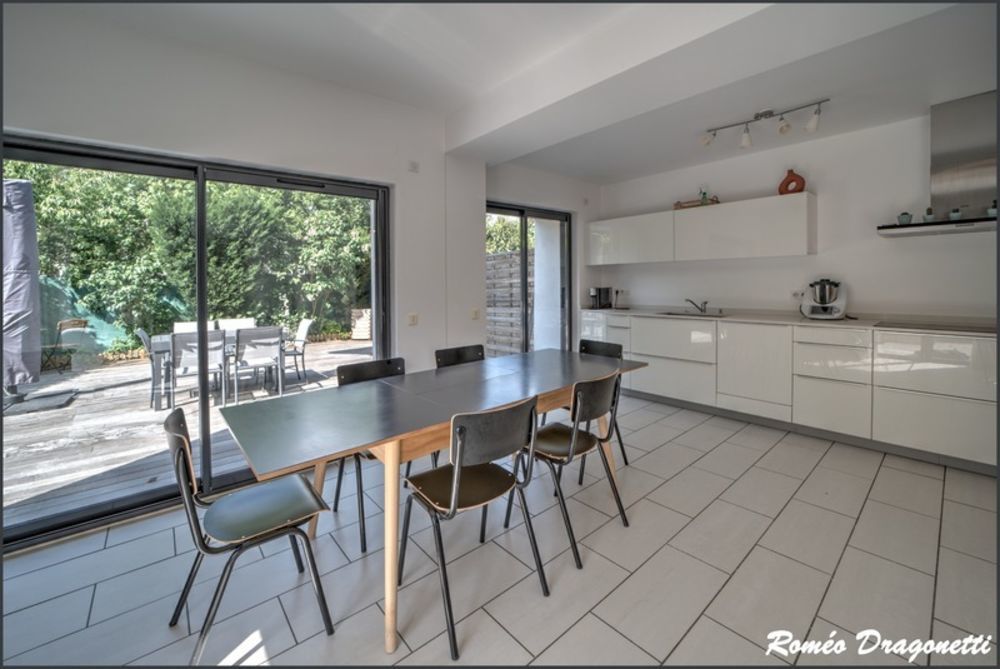 � vendre  Duplex/triplex Pr�vessin-Mo�ns (01280)