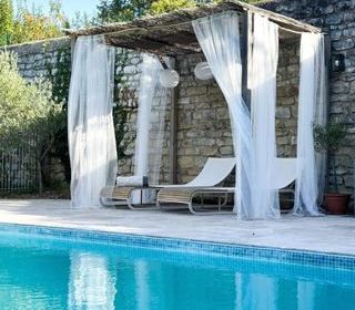  Propri�t�/ch�teau � vendre 8 pi�ces 255 m�