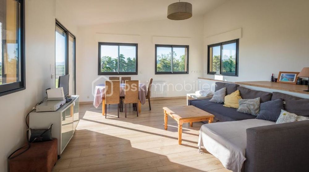 � vendre  Maison Hy�res (83400)