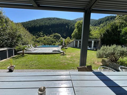   Havre de paix avec chambres d'h�tes pleines de charme Maison - 7 pi�ce(s) - 185 m�