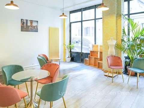 EXCLUSIVITE REZ&Eacute; - PONT-ROUSSEAU / BORDS DE SEVRE - Local commercial (90 m&sup2;) 299900 44400 Reze