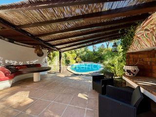  Maison � vendre 10 pi�ces 245 m�