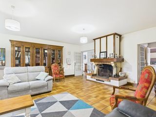  Propri�t�/ch�teau � vendre 9 pi�ces 241 m�