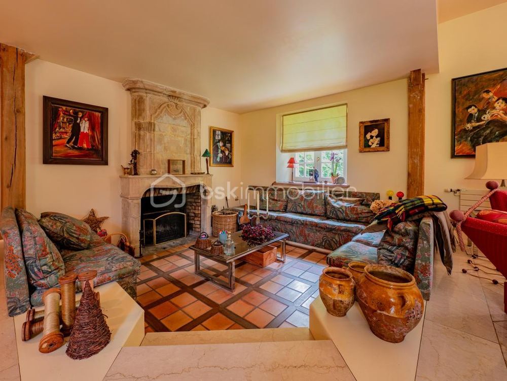 � vendre  Propri�t�/ch�teau Maillot (89100)