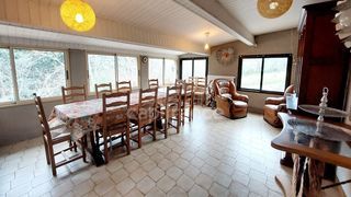  Maison � vendre 8 pi�ces 222 m�