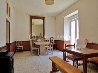  Immeuble � vendre 13 pi�ces 325 m�