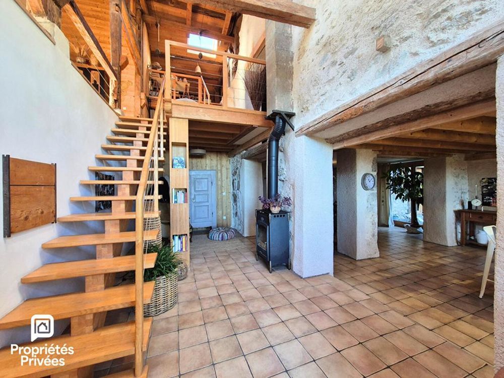 � vendre  Maison Collonges (01550)