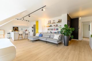  Appartement � vendre 4 pi�ces 77 m�