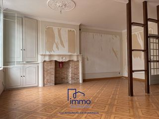  Immeuble � vendre 10 pi�ces 270 m�