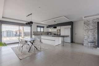  Maison � vendre 6 pi�ces 146 m�