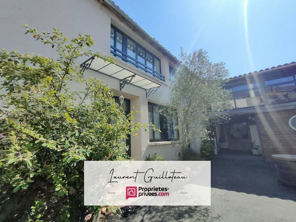 � vendre  Maison Mortagne-sur-S�vre (85290)