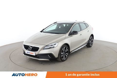 Volvo V40 2.0 D2 Oversta Edition Geartronic 6 120 ch 2017 occasion Issy-les-Moulineaux 92130