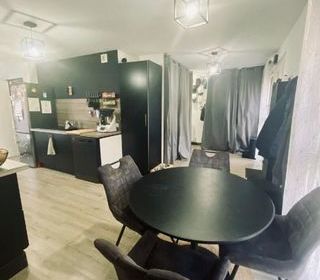  Appartement � vendre 3 pi�ces 83 m�