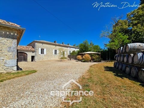   Investir et s'�vader � Une propri�t� rare en Dordogne avec fort potentiel de d�veloppement touristique Propri�t�/ch�teau - 7 pi�ce(s) - 248 m�