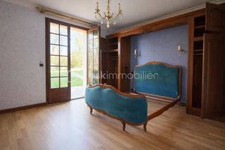  Propri�t�/ch�teau � vendre 7 pi�ces 181 m�