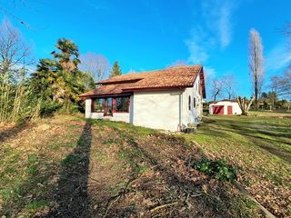  Maison � vendre 10 pi�ces 360 m�