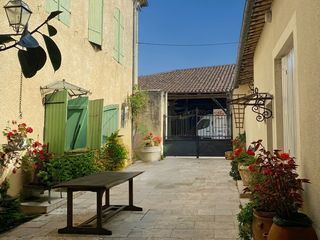  Maison � vendre 15 + pi�ces 380 m�